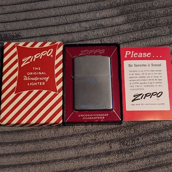 Unfired 1950's 60's Zippo lighter In Original Box - Picture 1 of 4